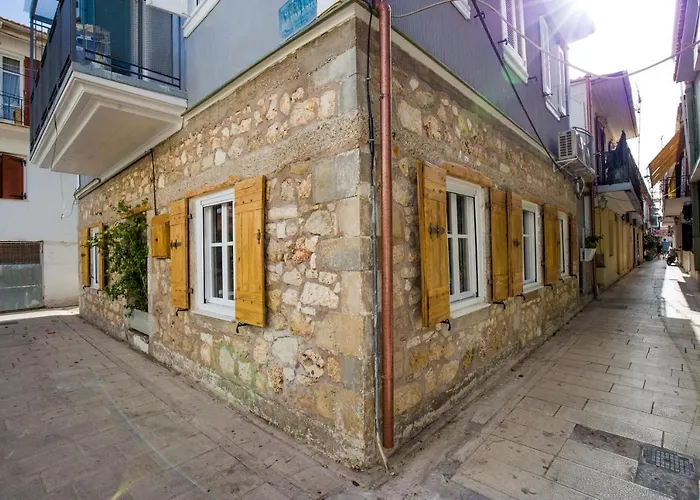 Stone At Lefkada's Old Port Apartamento Lefkáda